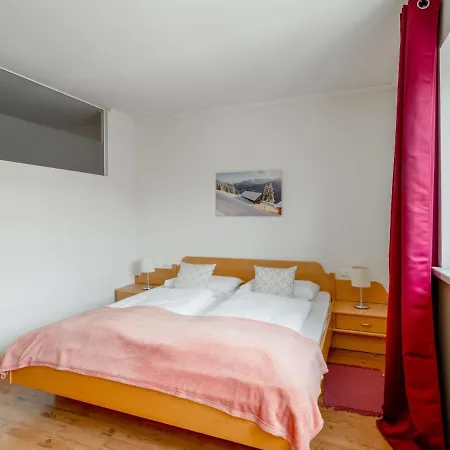 3 By Interhome
